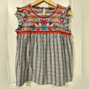 Savanna Jane Embroidered ruffle hem maxican blouse grey blue red size M